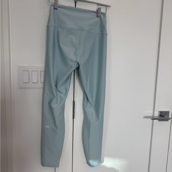ALO Yoga High-Waist Airlift Legging Sky Blue - Picture 6 of 7